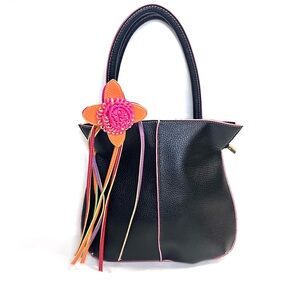 NWOT Mellow World Black Vegan Leather Tote w/ 3D Flower Tassels